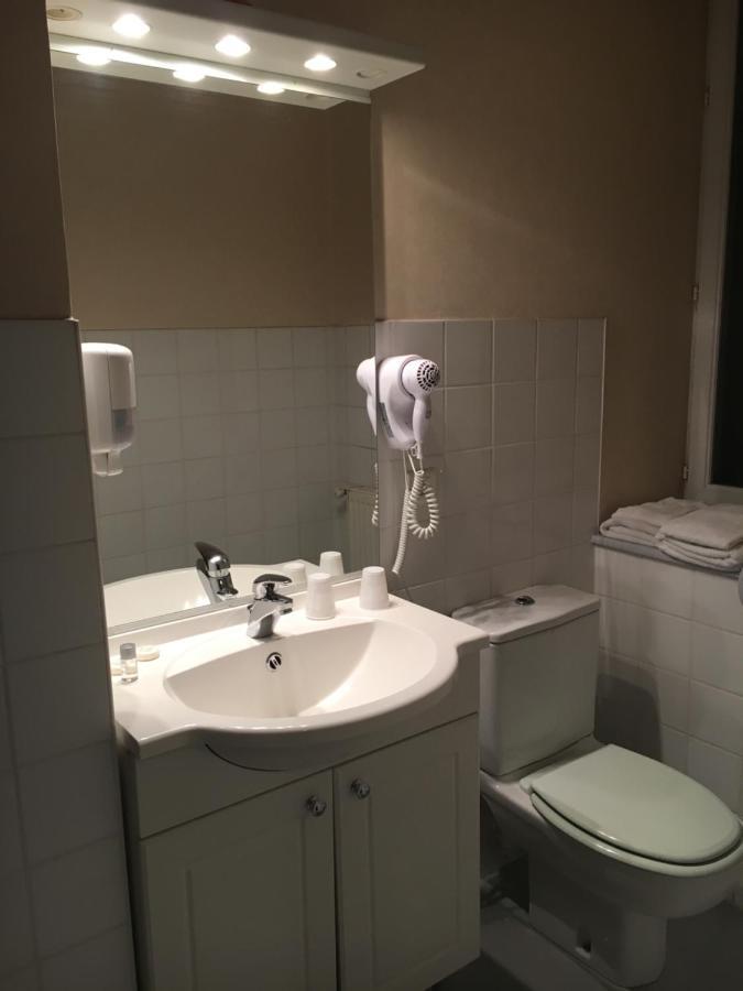Hotel Du Centre Gueugnon Dış mekan fotoğraf