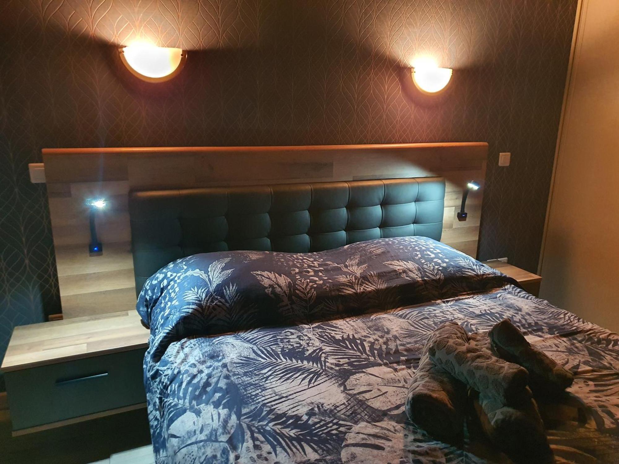 Hotel Du Centre Gueugnon Dış mekan fotoğraf