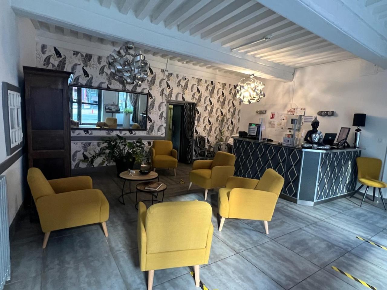 Hotel Du Centre Gueugnon Dış mekan fotoğraf
